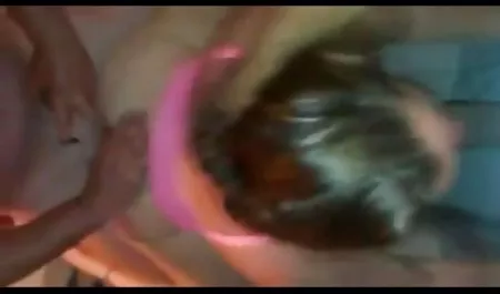 금발,젊은,동생,잡은 친구,친구들어에서 새로운 항목 포르노 동영상 엉덩이