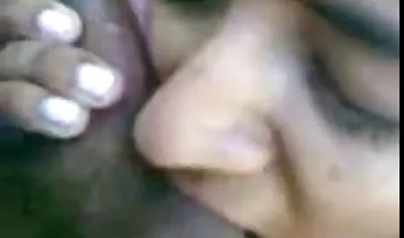 을 빨아 콕 동안 그는 감싸고 포르노 비디오와 한국어 내 여자