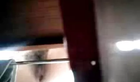 섹시한 소녀가 사랑하는 포르노 영화 포르노 동영상 그녀와 함께 연주하는 리리스